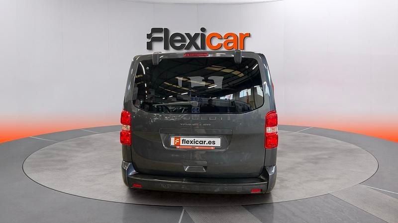 Begagnad Peugeot Traveller Business-Line 180 HK (132 kW) 2024 Grå Minibuss
