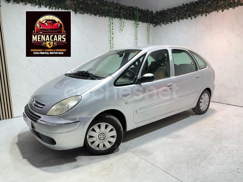 Gris / plata Usado 2004 Citroën Xsara Picasso Monovolumen | 2499 € (Precio justo) - Imagen 1/4