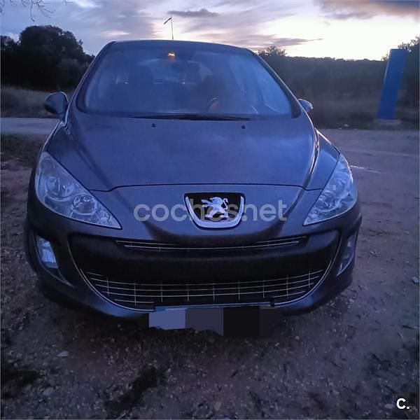 Gris / plata Usado 2008 Peugeot 308 Sport Berlina | 2900 € (Buen precio) - Imagen 1/4