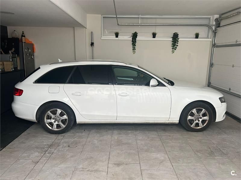 Blanco Usado 2009 Audi A4 Familiar | 6900 € (Un poco caro) - Imagen 1/4