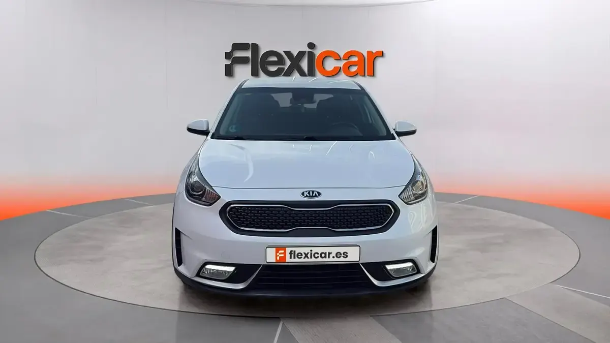 Usado Kia Niro 105 CV (77 kW) 2018 Blanco SUV