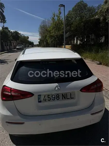 Usado Mercedes A200 156 CV (114 kW) 2019 Blanco Berlina