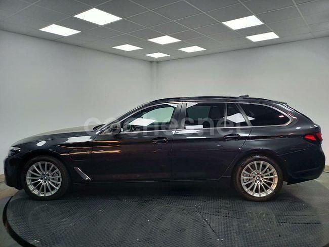 Usado BMW 530e 292 CV (214 kW) 2021 Gris / plata Familiar