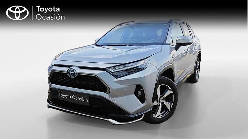 Gris Usado 2024 Toyota RAV4 Advance Familiar | 44.900 € - Imagen 1/4