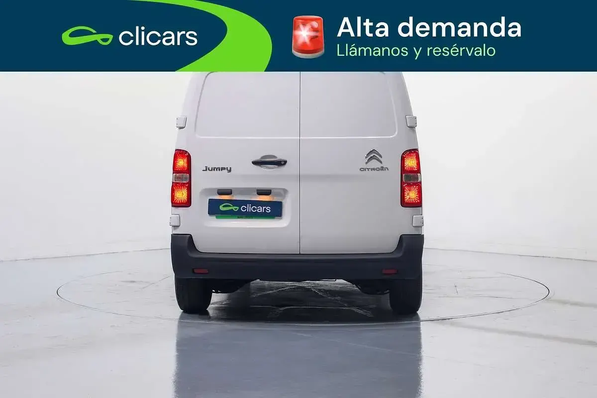 Usado Citroën Jumpy 120 CV (88 kW) 2021 Blanco Monovolumen