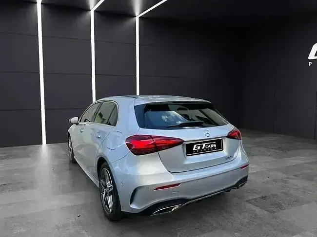 Usado Mercedes A250 AMG 218 CV (160 kW) 2023 Gris / plata Berlina