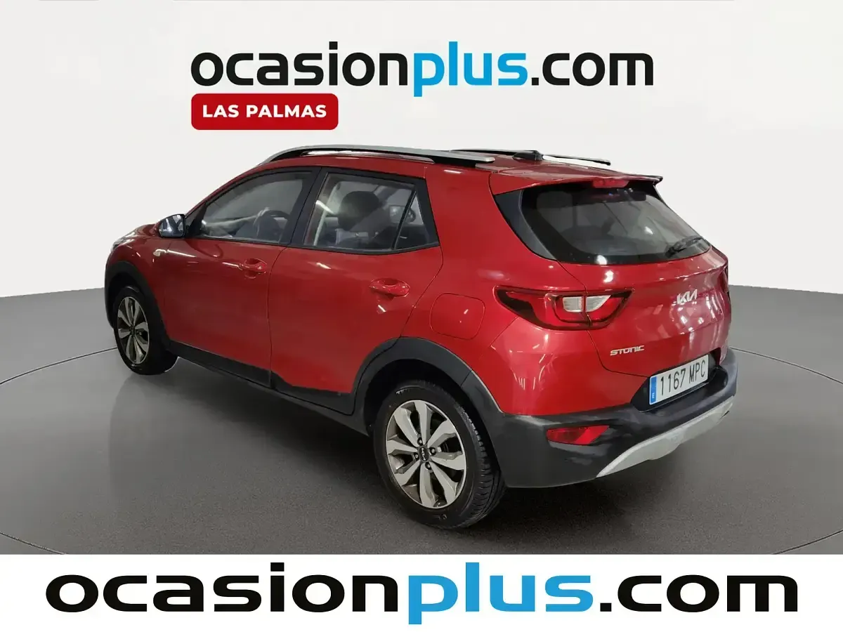 Usado Kia Stonic 100 CV (73 kW) 2024 Blanco SUV