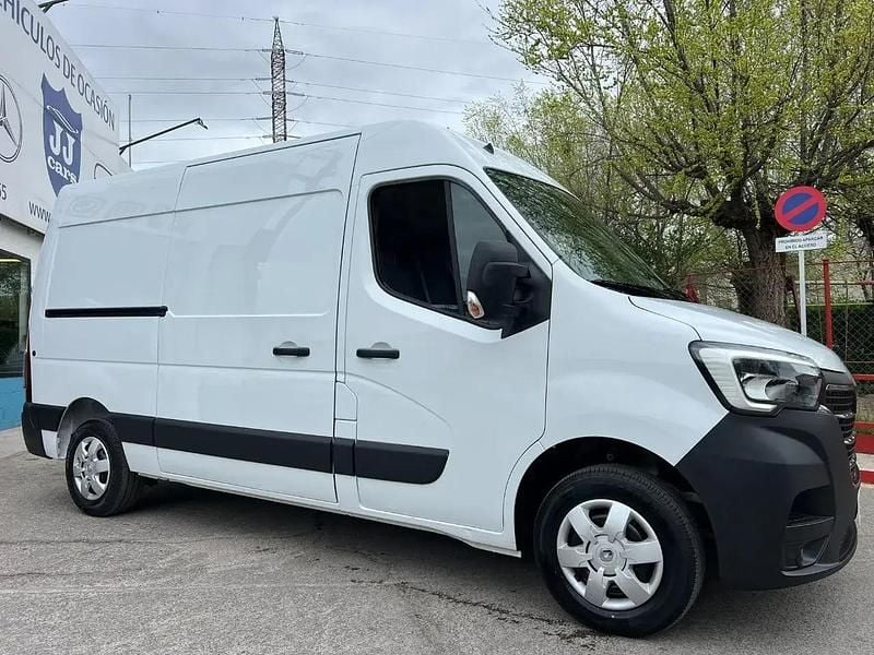 Usado Renault Master 150 CV (110 kW) 2023 Blanco Monovolumen