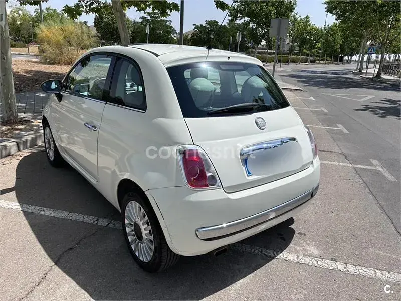 Usado Fiat 500 69 CV (50 kW) 2011 Blanco Berlina