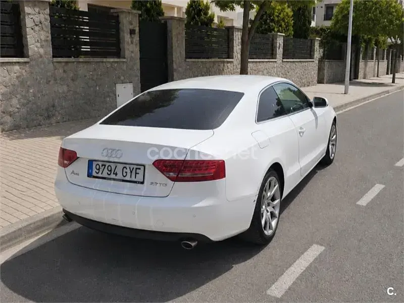 Usado Audi A5 190 CV (139 kW) 2010 Blanco Coupe
