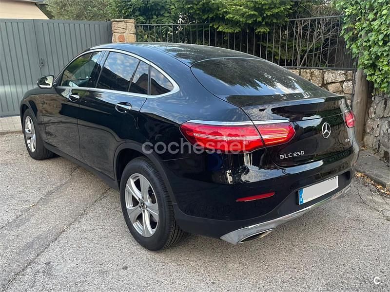 Usado Mercedes GLC250 211 CV (155 kW) 2017 Negro Coupe