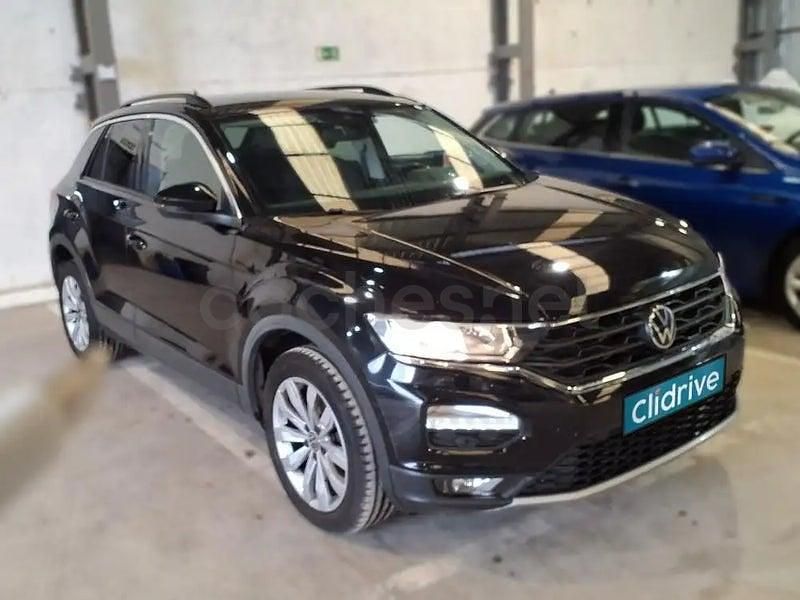 Usado VW T-Roc Advance 115 CV (84 kW) 2021 Negro SUV