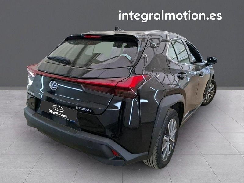 Usado Lexus UX 300e Business Edition 150 kW (204 CV) 2021 Negro SUV