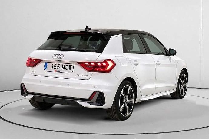 Usado Audi A1 110 CV (80 kW) 2022 SUV