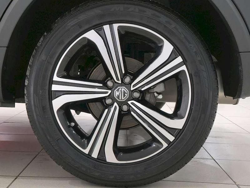 Usado MG ZS Comfort 106 CV (77 kW) 2025 Negro SUV