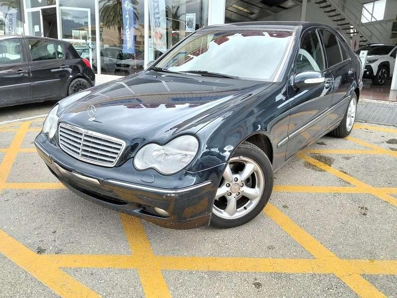 Usado Mercedes C220 Elegance 143 CV (105 kW) 2002 Azul Berlina