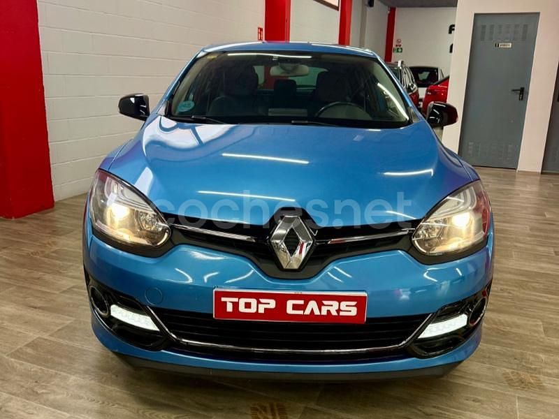 Usado Renault Mégane Bose Edition 130 CV (95 kW) 2014 Azul Berlina