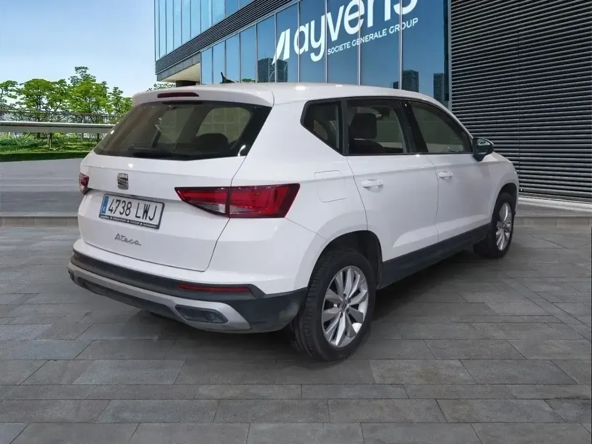 Usado Seat Ateca Style 116 CV (85 kW) 2022 Blanco SUV
