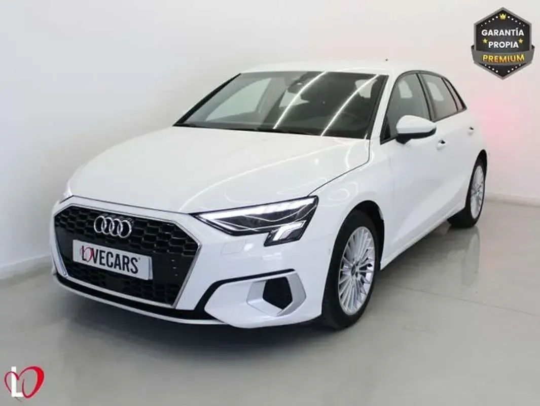 Usado Audi A3 Sportback Advanced 150 CV (110 kW) 2022 Blanco Utilitario