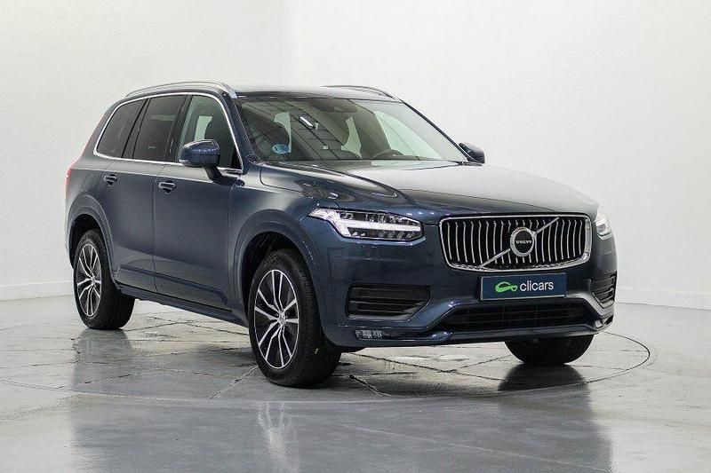 Usado Volvo XC90 Momentum 235 CV (172 kW) 2021 Gris SUV