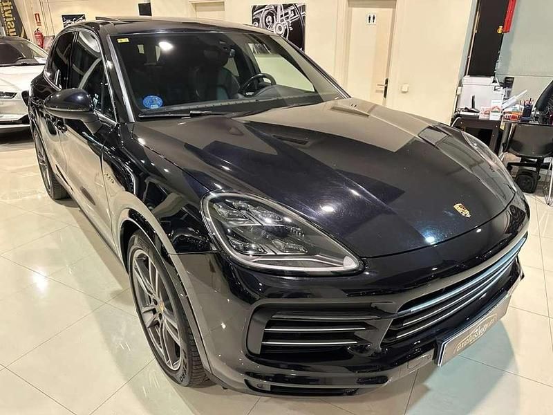 Usado Porsche Cayenne 462 CV (339 kW) 2018 Negro SUV