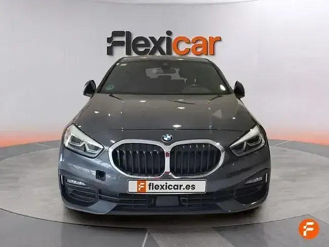 Usado BMW 116 116 CV (85 kW) 2021 Gris Utilitario