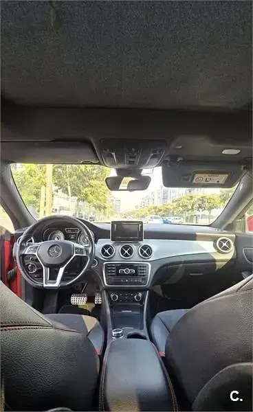 Usado Mercedes CLA200 AMG line 136 CV (100 kW) 2015 Rojo Coupe