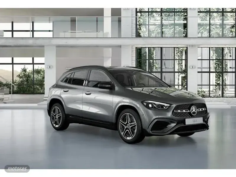 Usado Mercedes GLA220 190 CV (139 kW) 2025 Gris SUV