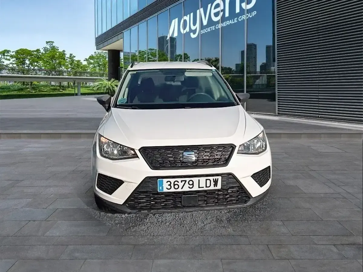 Usado Seat Arona Reference 95 CV (69 kW) 2020 Blanco SUV