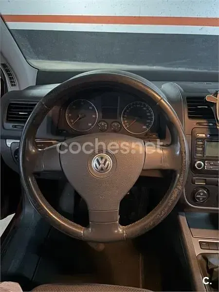 Usado VW Golf IV Sportline 140 CV (102 kW) 2004 Rojo Berlina