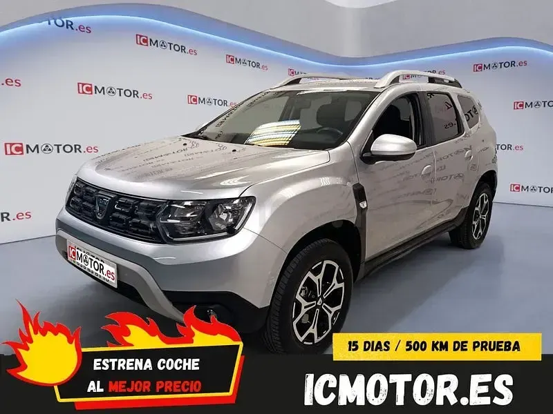 Usado Dacia Duster Prestige 100 CV (73 kW) 2020 Gris / plata SUV