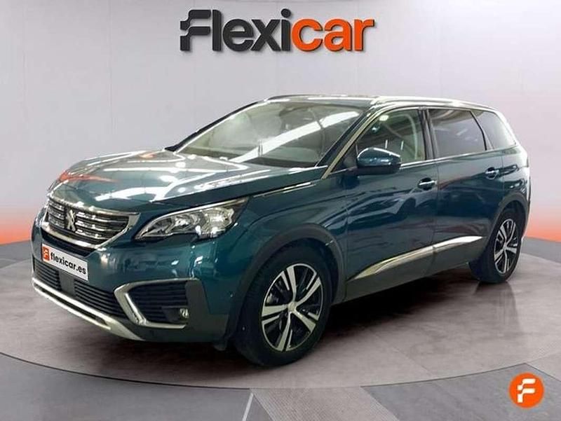 Usado Peugeot 5008 Allure 131 CV (96 kW) 2019 Azul Monovolumen