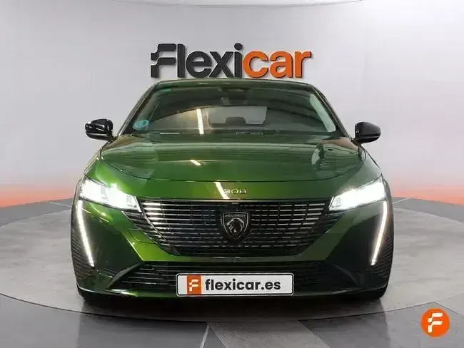 Usado Peugeot 308 Allure 130 CV (95 kW) 2022 Verde