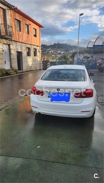 Usado BMW 318 150 CV (110 kW) 2019 Blanco Berlina