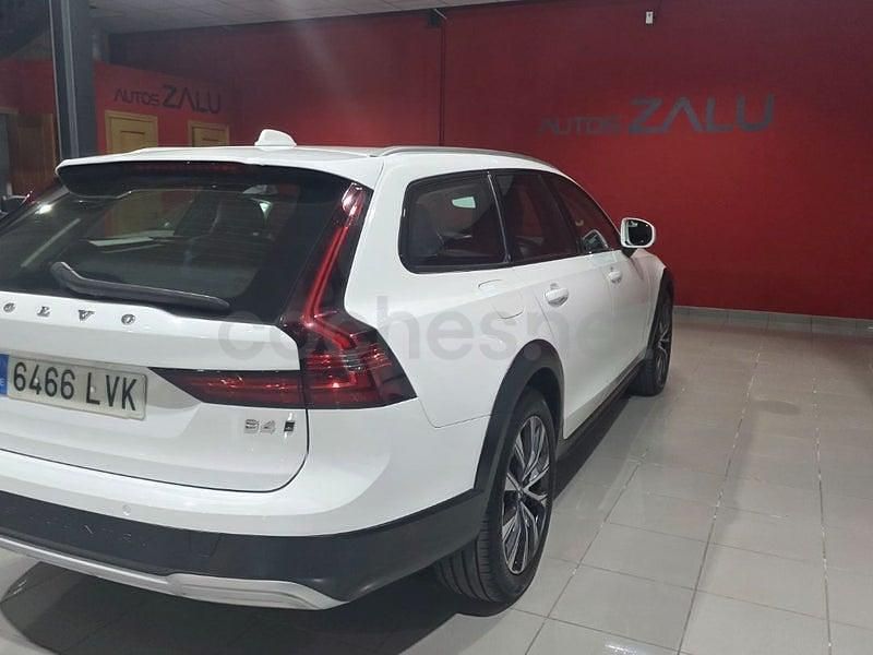 Usado Volvo V90 CC Plus 197 CV (144 kW) 2022 Blanco Familiar