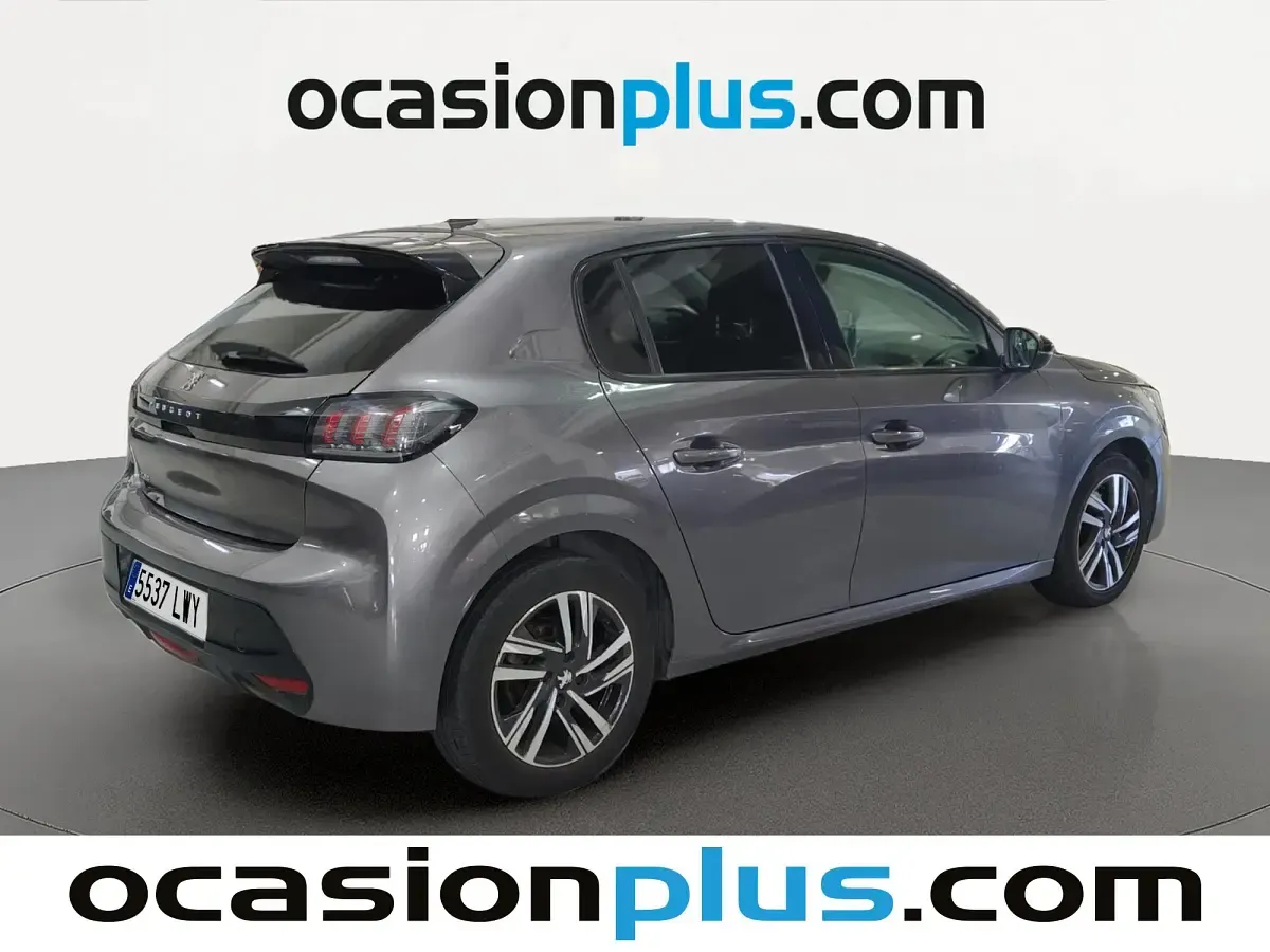 Usado Peugeot 208 Allure 102 CV (75 kW) 2022 Gris Utilitario