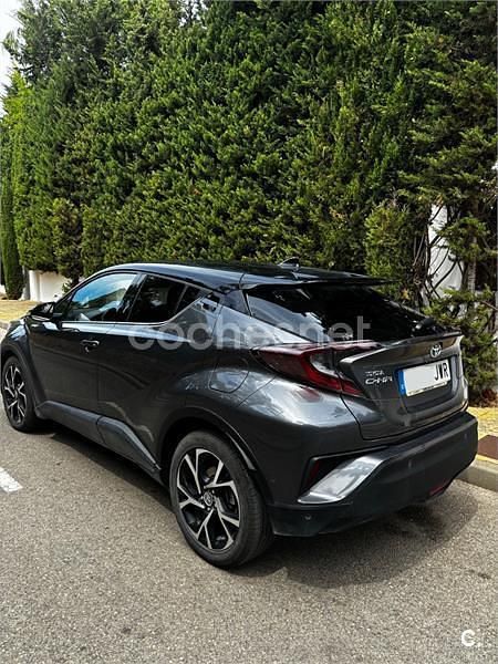 Usado Toyota C-HR Plus 122 CV (89 kW) 2017 Gris / plata SUV