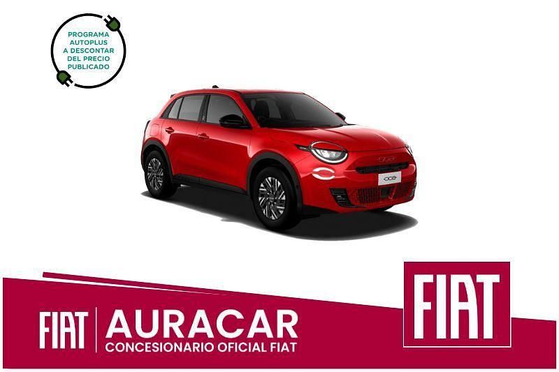 Usado Fiat 600E Red 114 kW (156 CV) 2024 Rojo