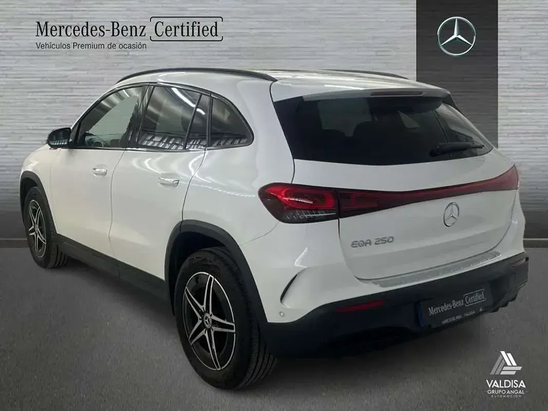 Usado Mercedes EQA250 139 kW (190 CV) 2022 SUV
