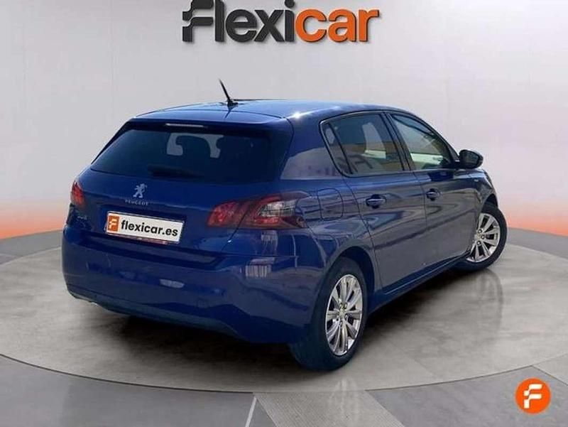 Usado Peugeot 308 SW Allure 131 CV (96 kW) 2020 Azul Familiar