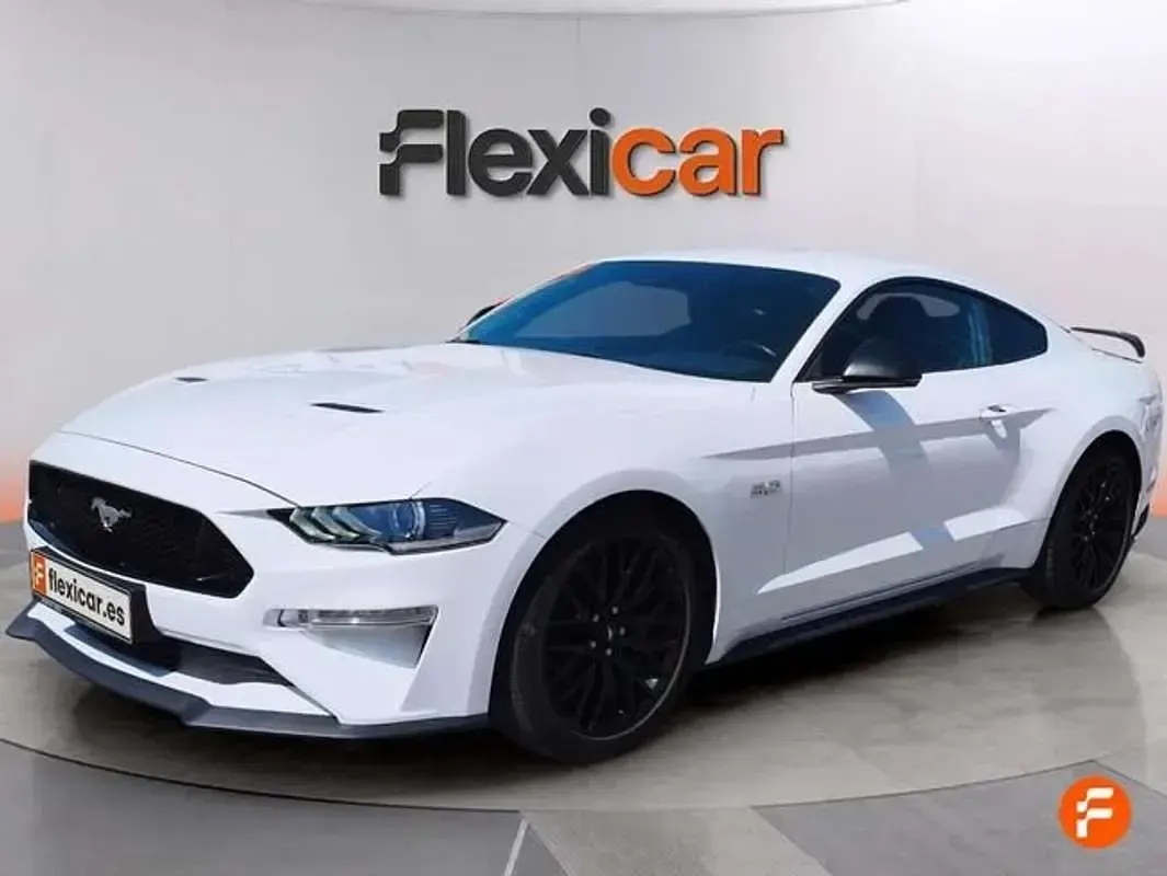 Usado Ford Mustang GT 450 CV (330 kW) 2019 Blanco Coupe