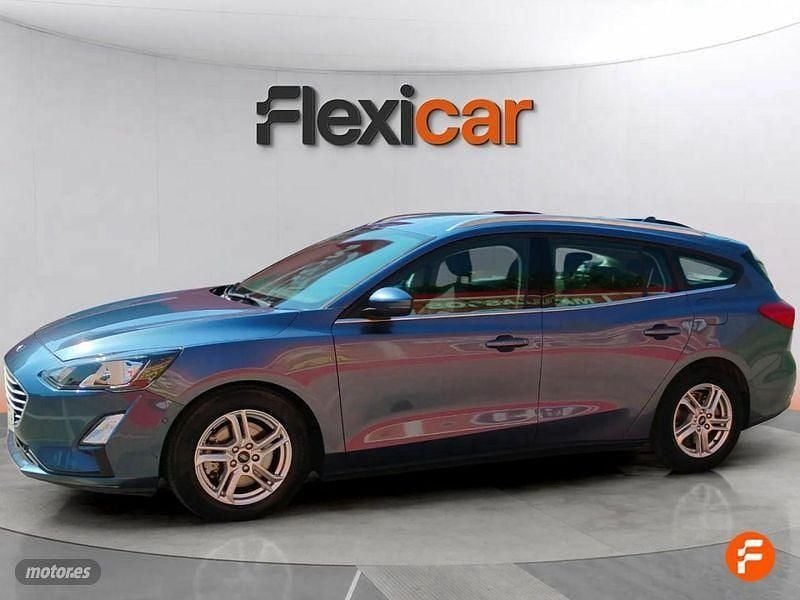 Usado Ford Focus Trend+ 120 CV (88 kW) 2019 Azul Familiar
