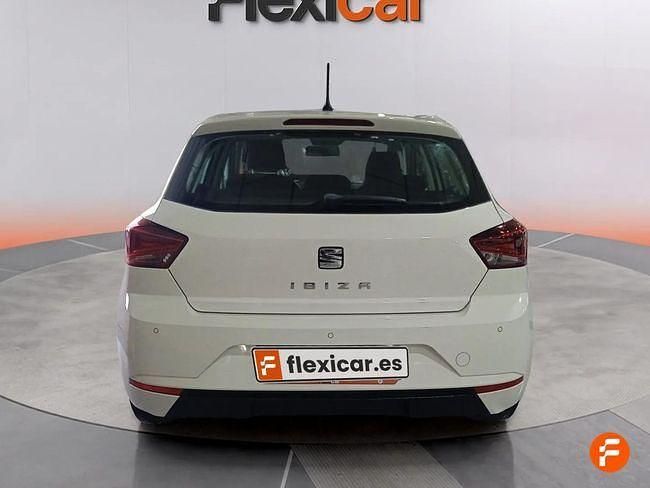 Usado Seat Ibiza Style 95 HP (69 kW) 2018 Branco Citadino