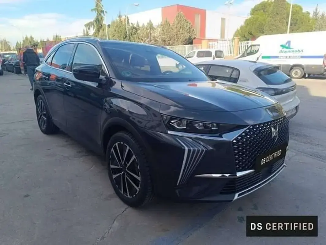 Usado DS Automobiles DS7 Crossback Rivoli 129 CV (94 kW) 2024 Gris SUV