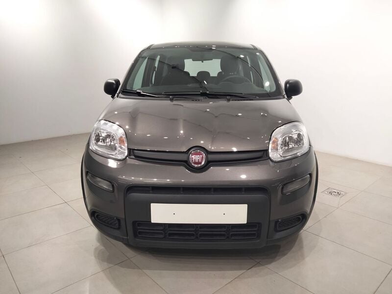 Usado Fiat Panda 70 CV (51 kW) 2024 Gris Utilitario