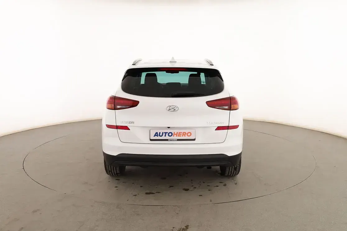 Usado Hyundai Tucson 132 CV (97 kW) 2019 Blanco SUV