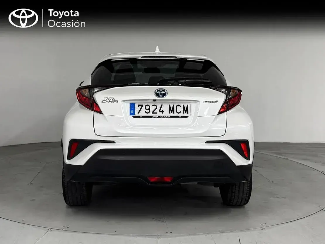Usado Toyota C-HR Advance 122 CV (89 kW) 2022 Blanco perlado SUV