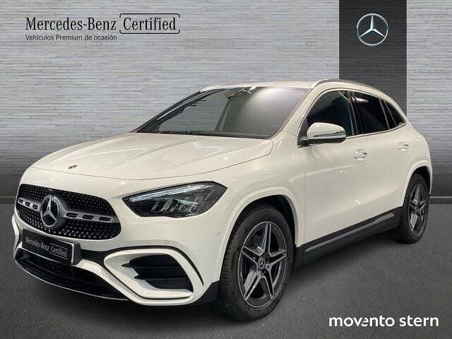 Blanco polar Nuevo 2025 Mercedes GLA200 SUV | 46.950 € - Imagen 1/4