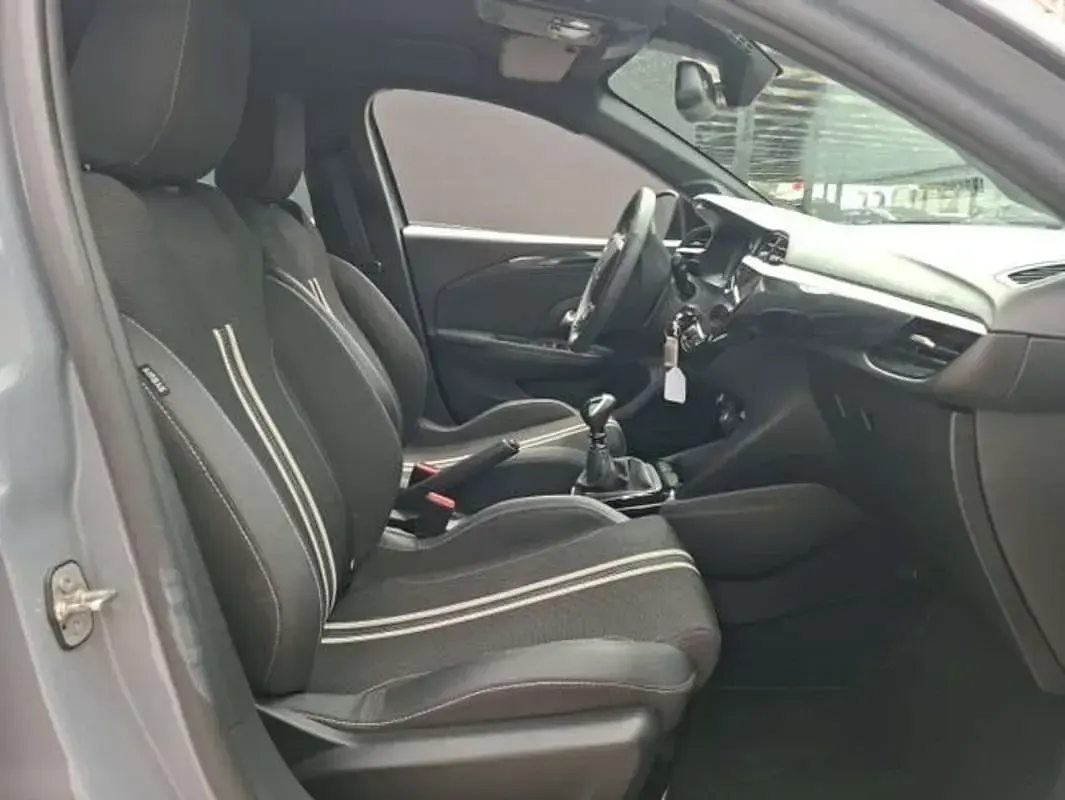 Usado Opel Corsa S 101 CV (74 kW) 2024 Negro Utilitario