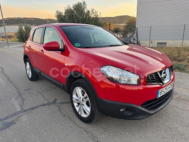 Usado Nissan Qashqai Acenta 117 CV (86 kW) 2012 Rojo SUV